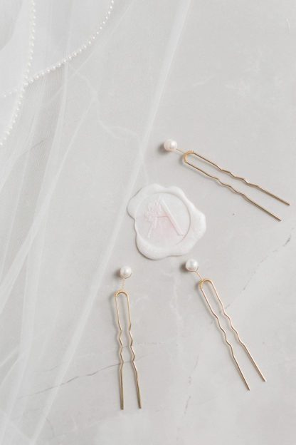 gold pearl hair pins