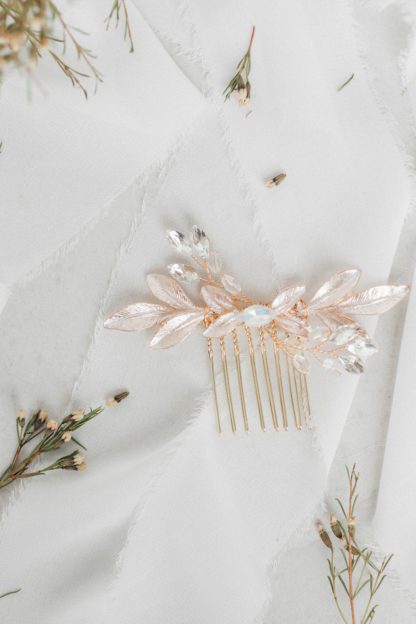 gold floral hair comb