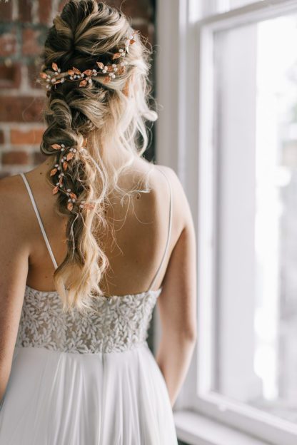 rose gold and pearl hair vine bridal hair